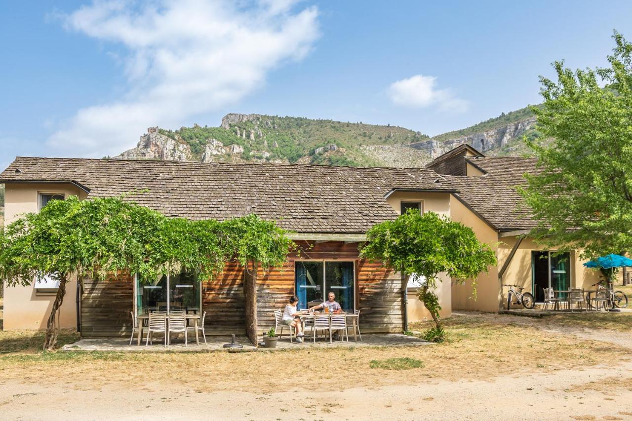 Village De Gites De Blajoux Quezac  ภายนอก รูปภาพ